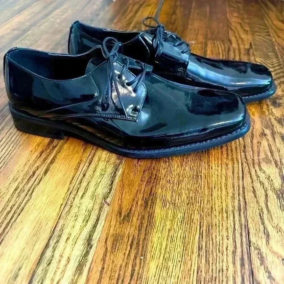 Giorgio Brutini men’s Formal Derbys - Picture 1 of 4